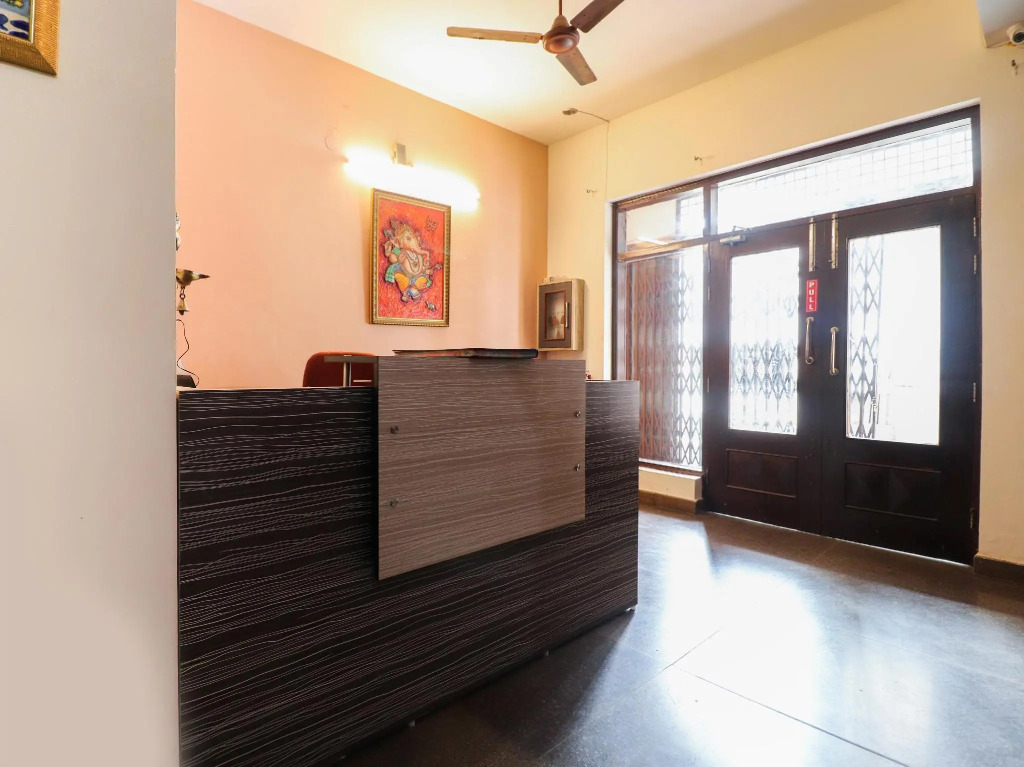 OYO 29712 Hotel City Residency