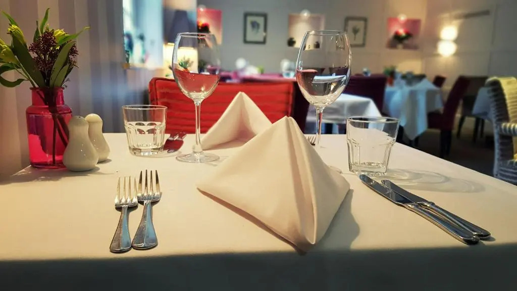 Noel Arms - "A Bespoke Hotel"