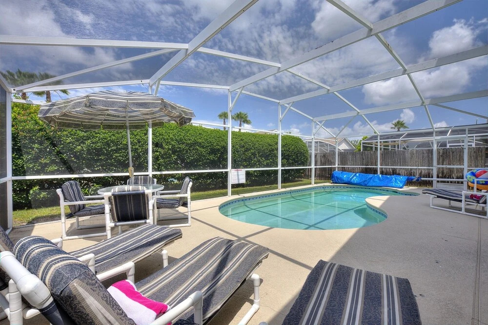2 Suites, 1 King, 5 beds- Pool, Games Room #810 villa