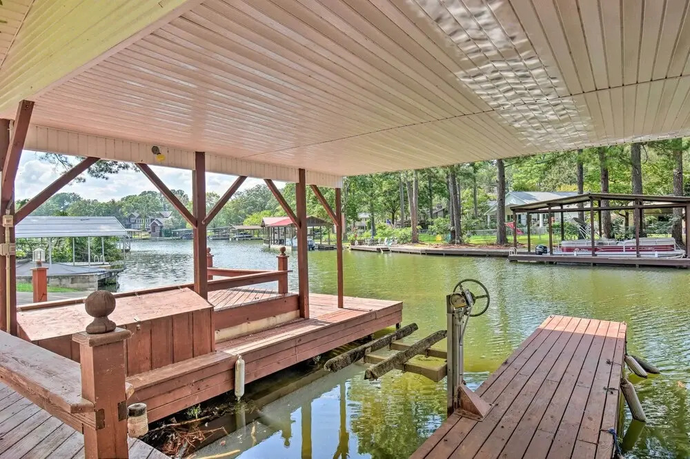 Lakefront Home w/ Private Dock in Hot Springs!