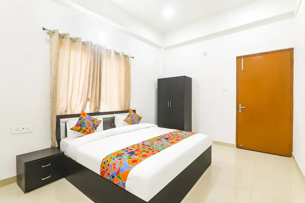 Fabhotel Trayamb