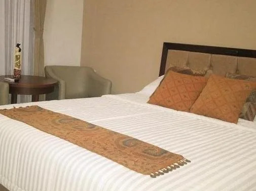 Adelia Hotel