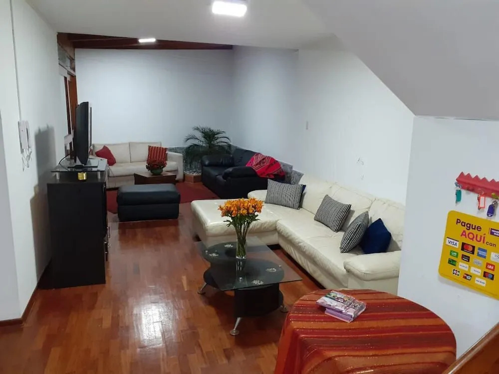 La Curandera Guest House