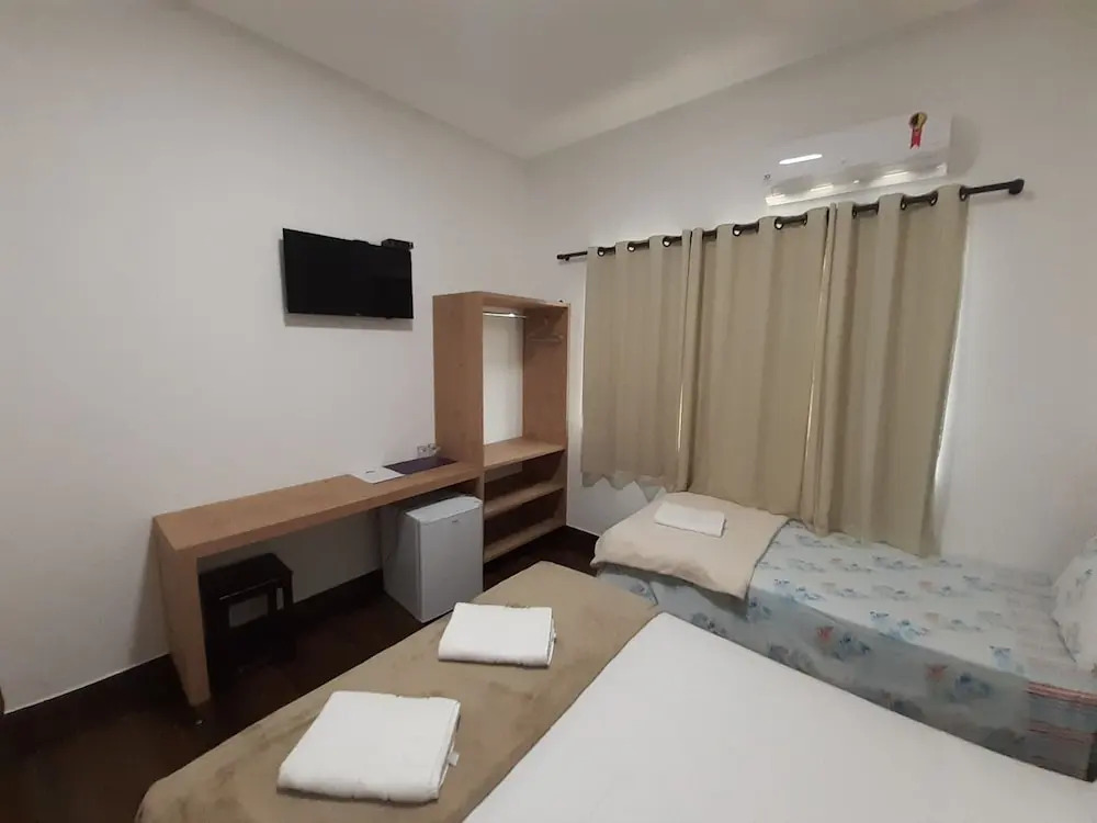 POUSADA LIMAS SUITES