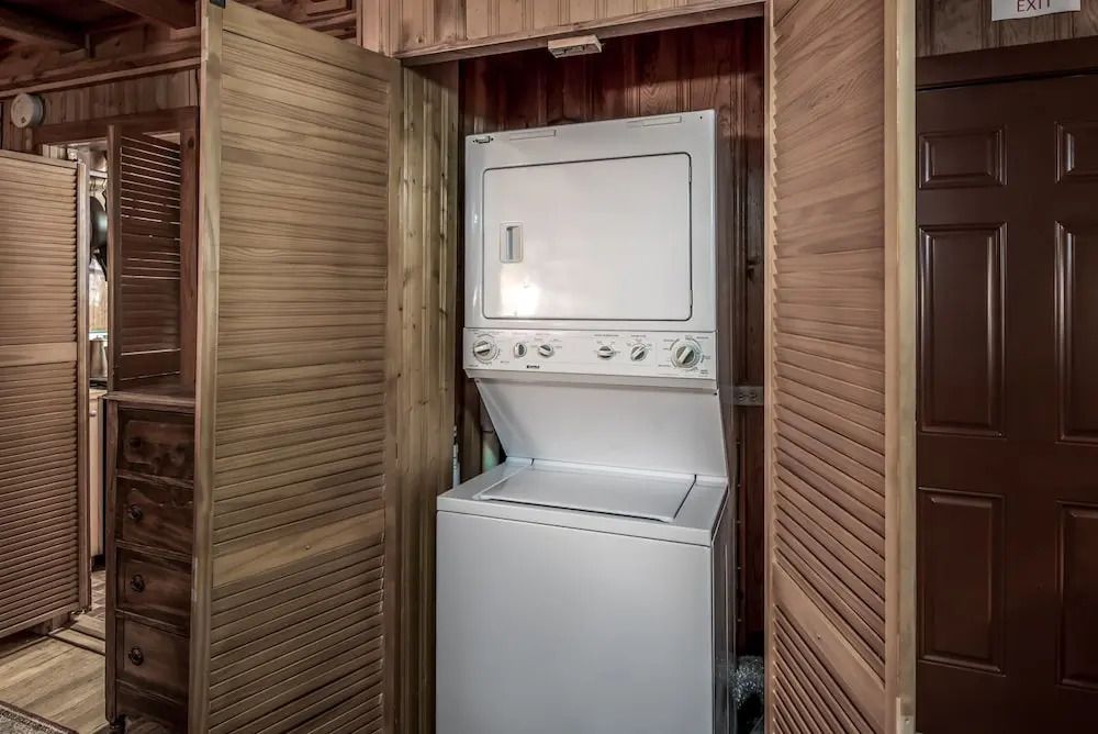 Four Miles - Two Bedroom Cabin