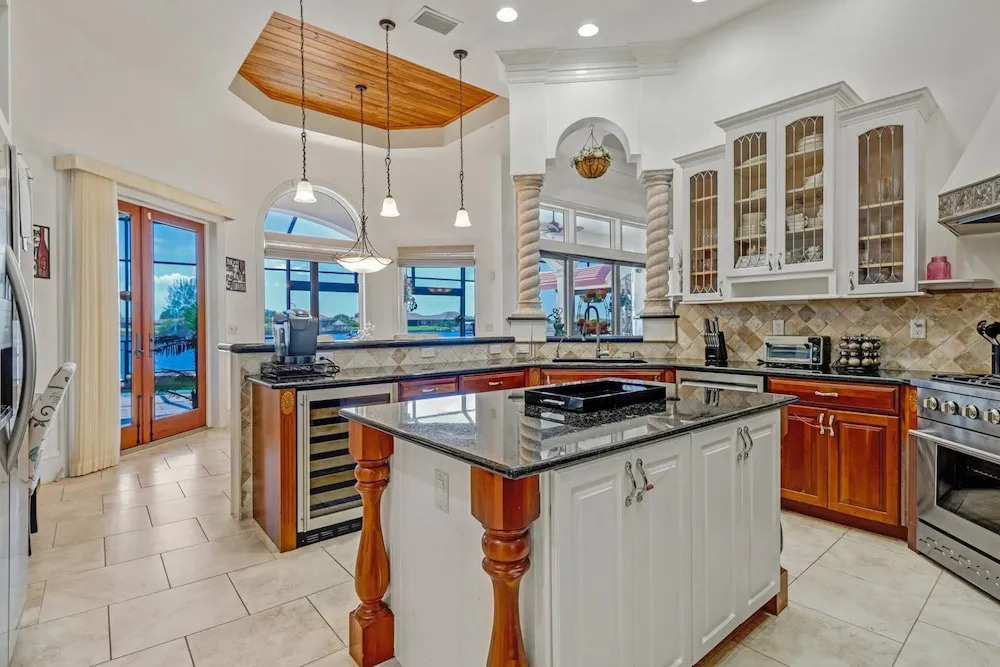 4604 NW 33rd Ter