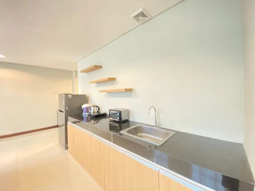 Fabulous 2Br Loft Apartment With Private Bathub At El Royale