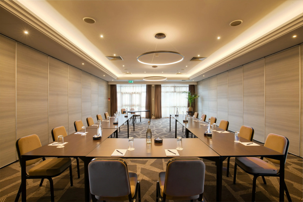 DoubleTree by Hilton London Ealing