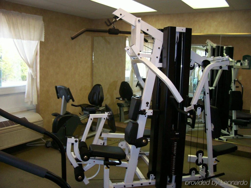 Holiday Inn Express Hotel & Suites - Concord by IHG
