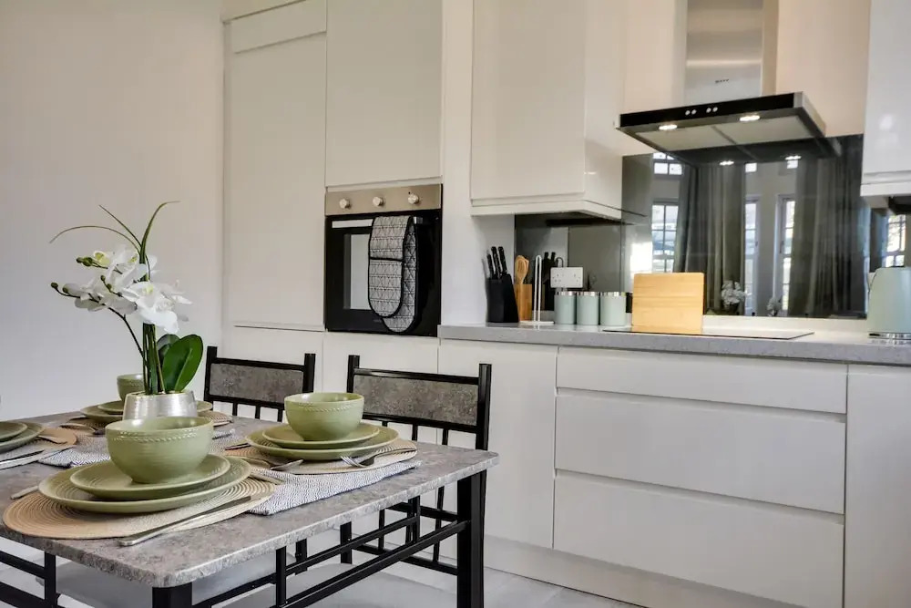 Cosy Wigan Apartment With Sunny Views