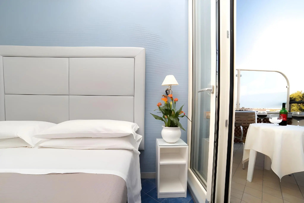 Hotel Club