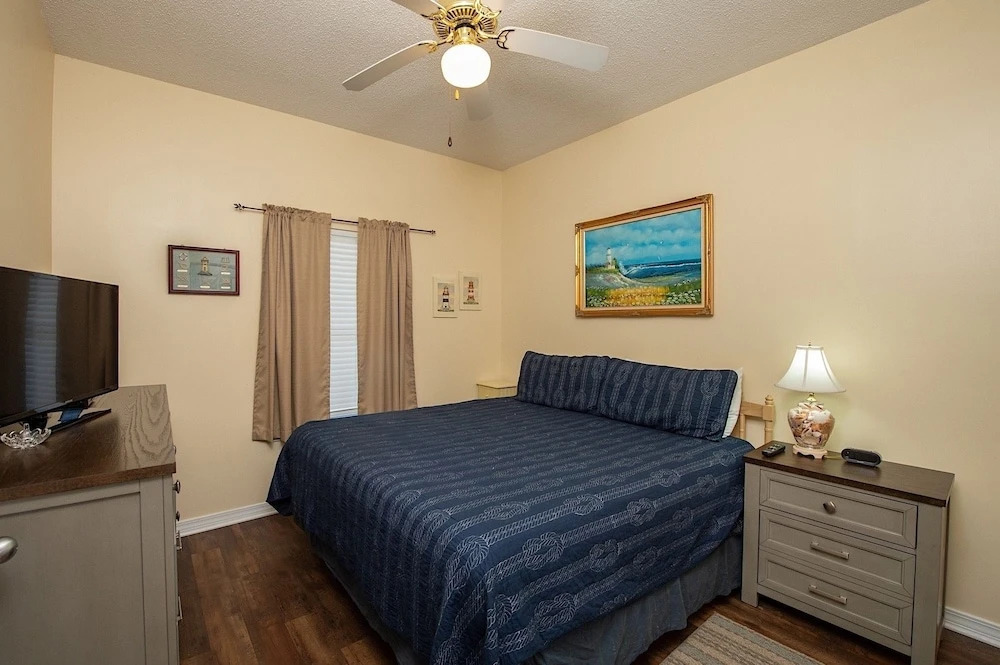 Dunes 104