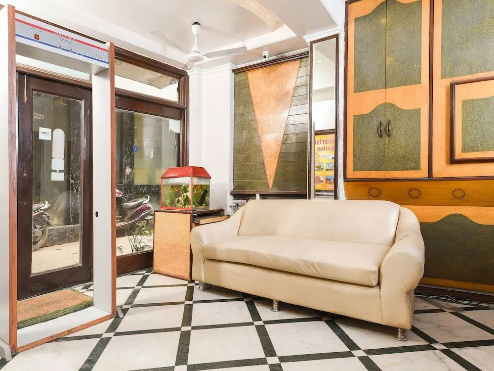 Hotel O Paharganj Near Railway Station Formerly Chand Palace