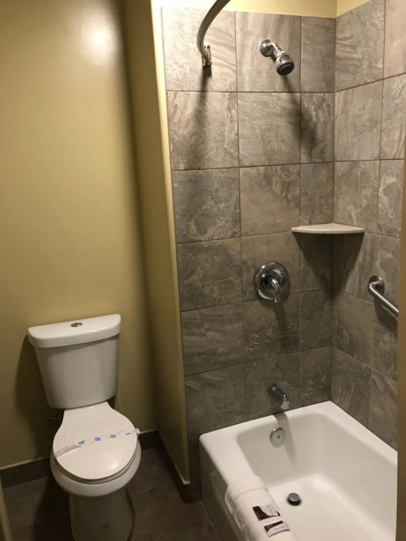 Deluxe Inn Redding