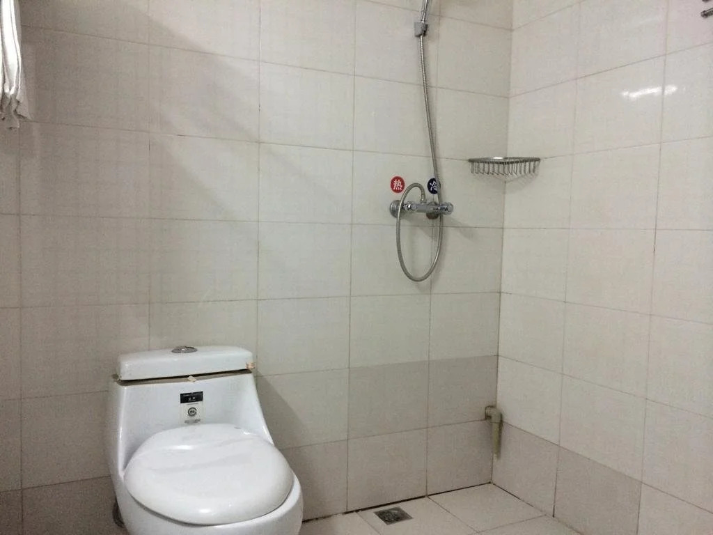 Longquan Hotel