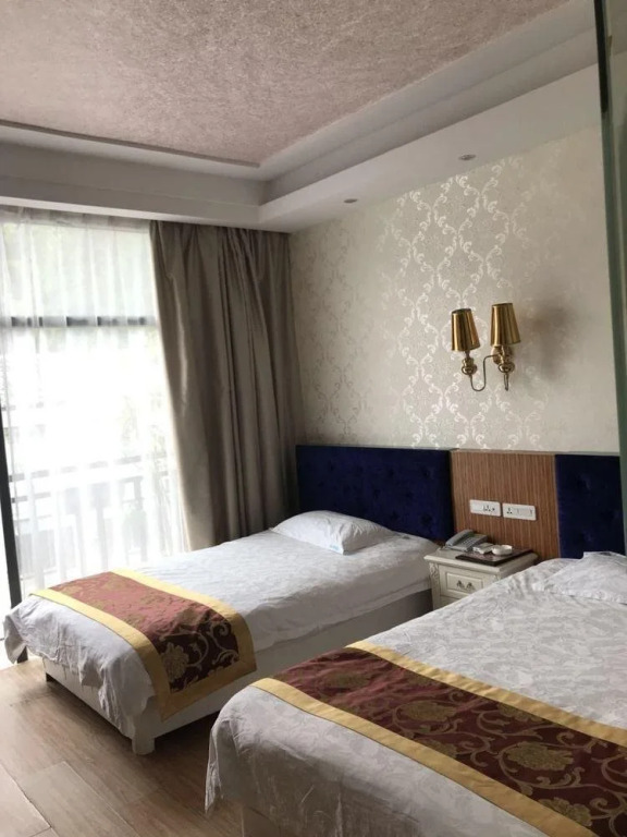 Qing Qing Hotel