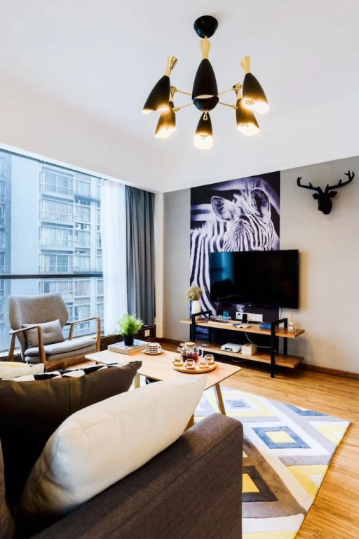 Locals Boutique Apartment East Station NO.1
