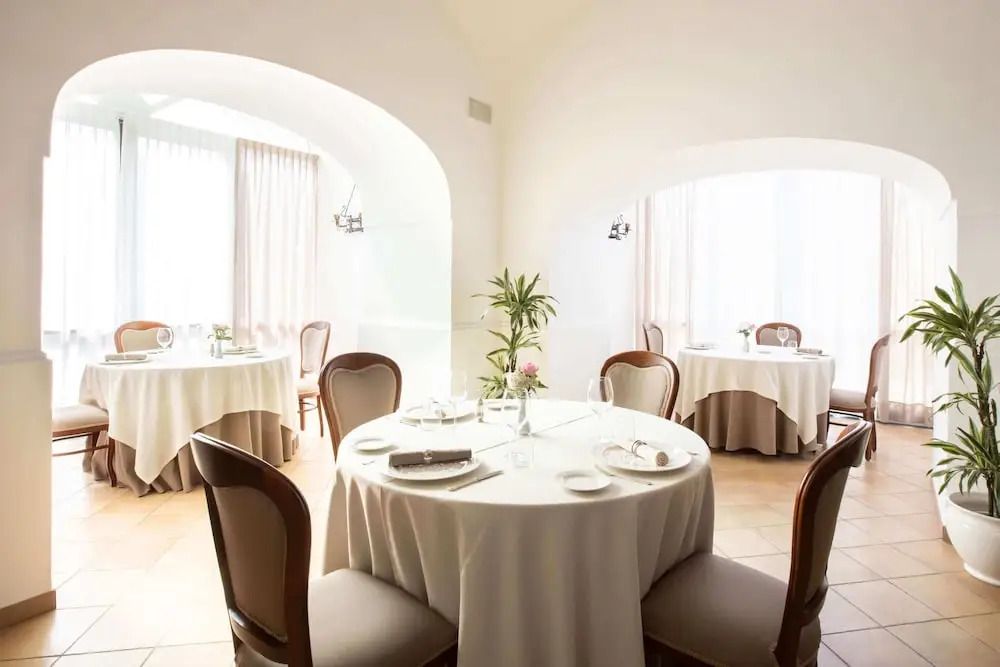 My Exclusive Italy - Elegant Sorrento Coast Villa with Pool and Tennis Court