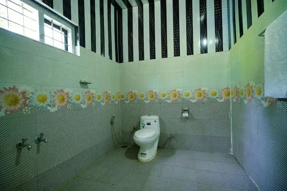 OYO 26823 Hotel Krishna Greens