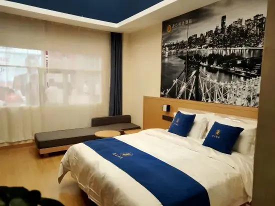 Super 8 Select Hotel