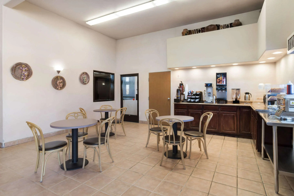 Rodeway Inn Gallup West