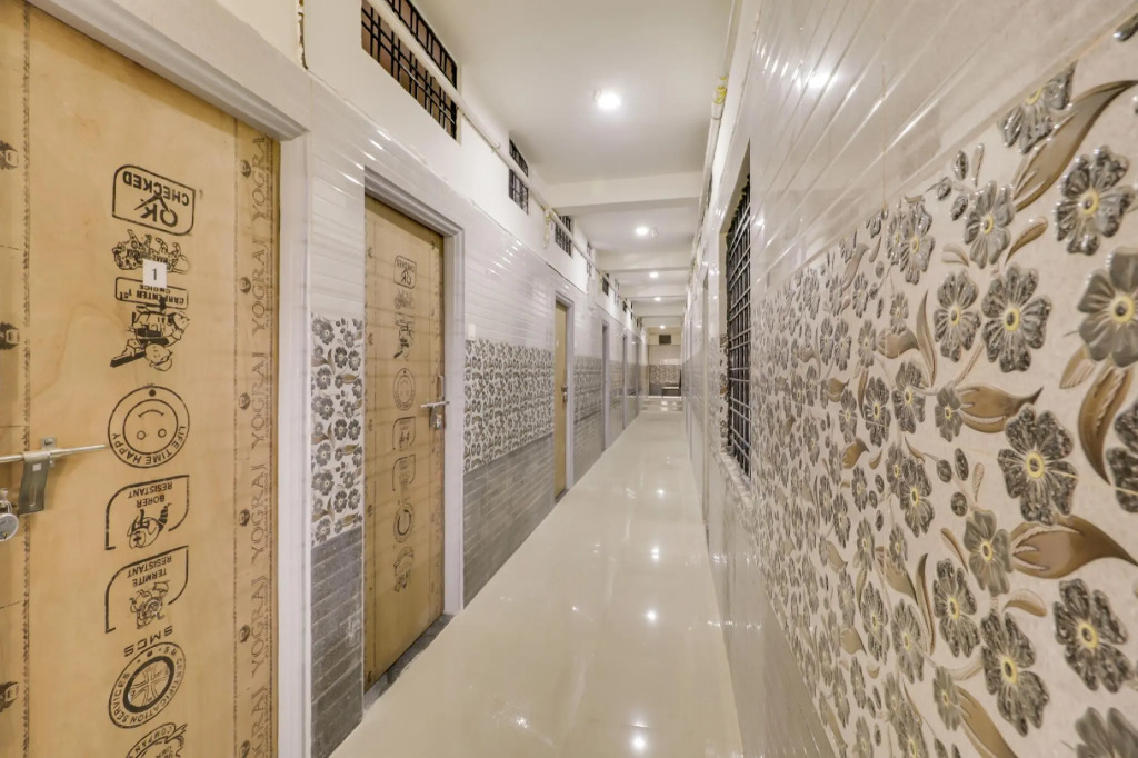OYO 73897 Hotel Kanhiya Kunj