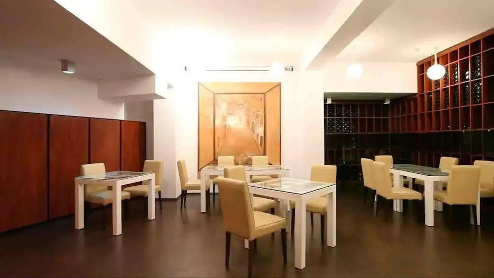 Tania Frankfurt Hotel