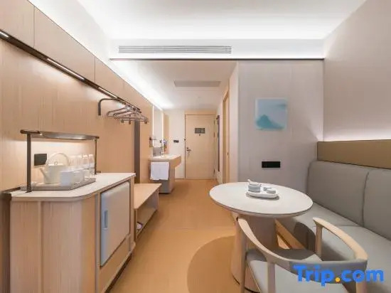 JI Hotel (Quanzhou Zhongjun FUNWORLD Fuyue Outlet)