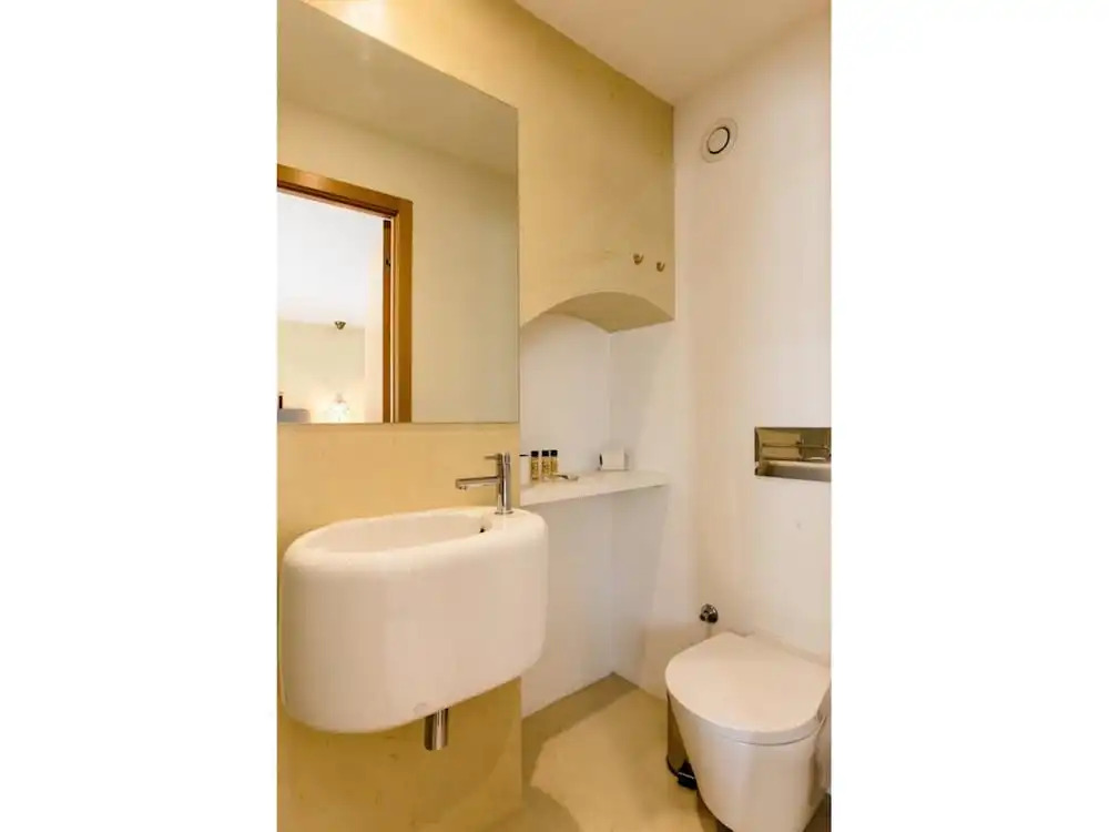 Dear Lisbon Living House