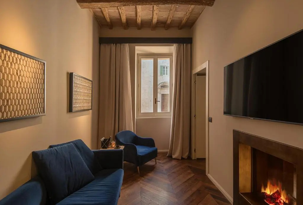 Times Suites - Guesthouse - Etruria Collection