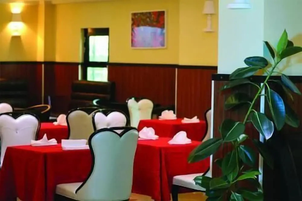 Afropolitan Hotel