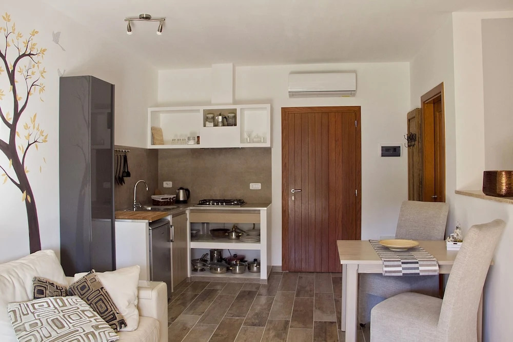 Ecolodge Selvitelle - Sustainable Retreat Amidst Olive Groves in Cilento