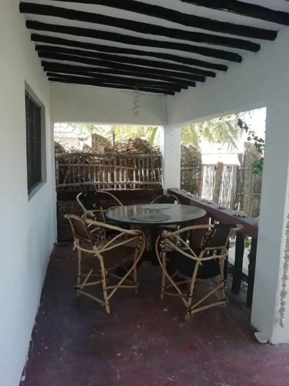 Sunny House Paje II
