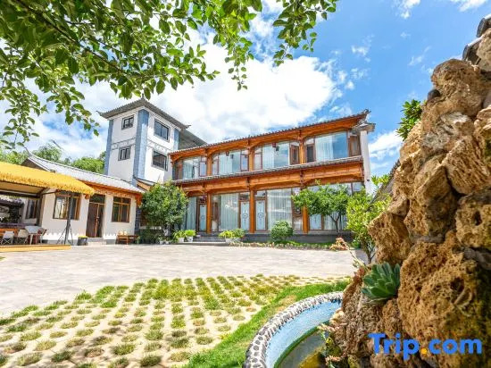 Shaxi Qingshuiqiao Yayuan Shunyuan B&B (North Guzong Lane)
