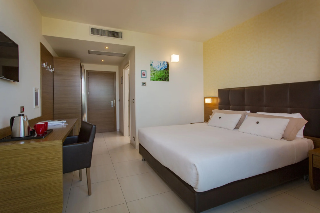 Aqua Hotel