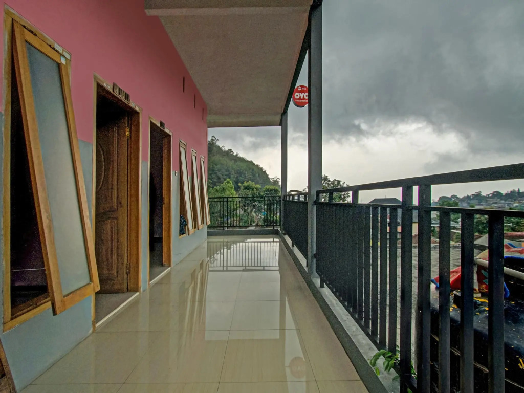 Villa Gothick by Oyo Rooms