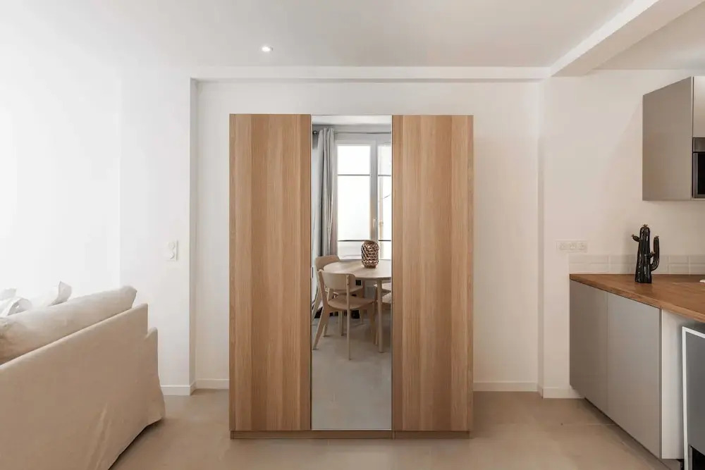 Charming Studio - 2p/ac - Sea View - Antibes