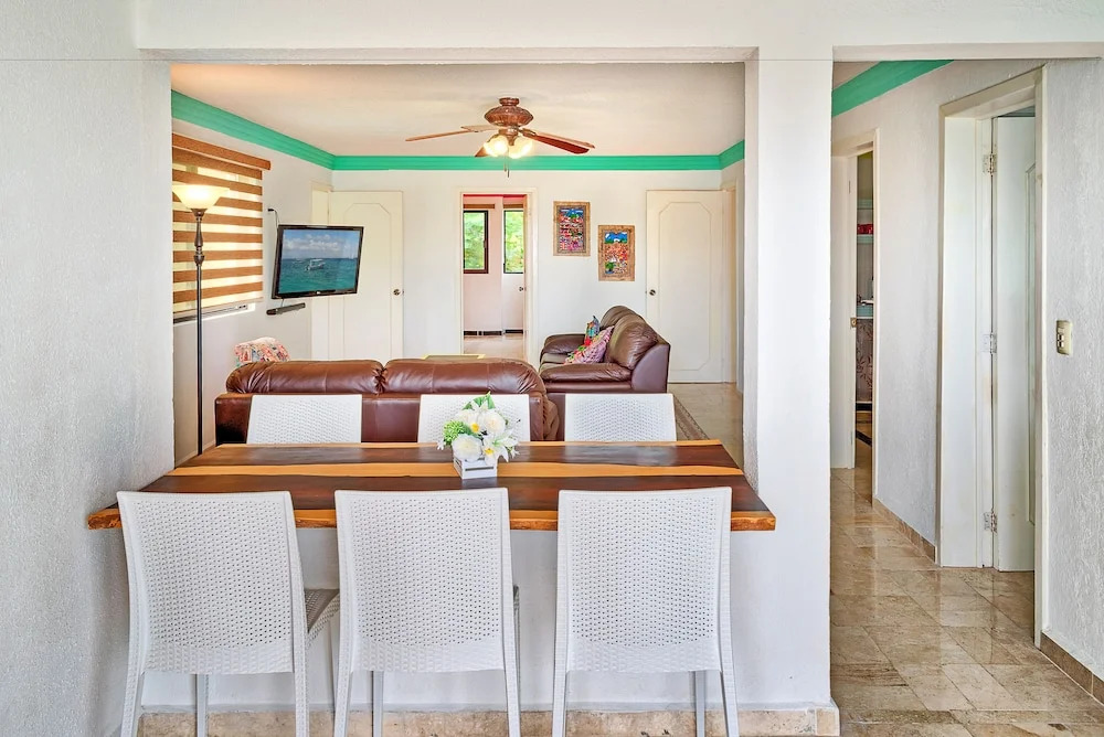 Caribe Suites