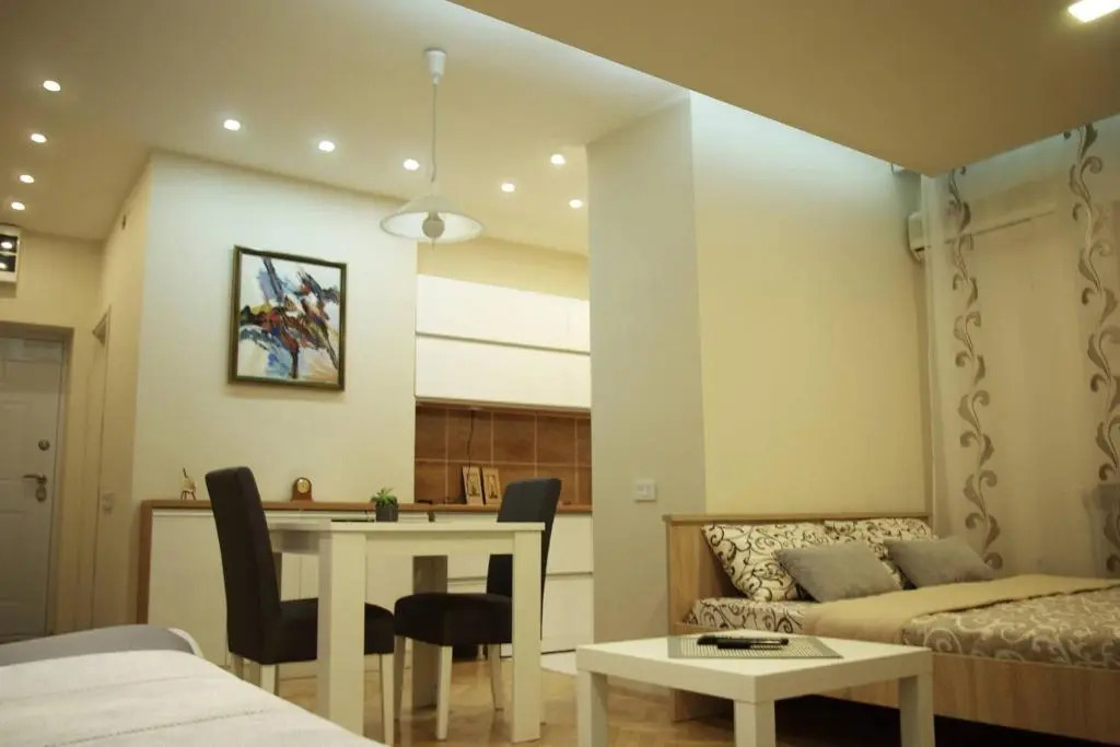 Square Studio Apartment