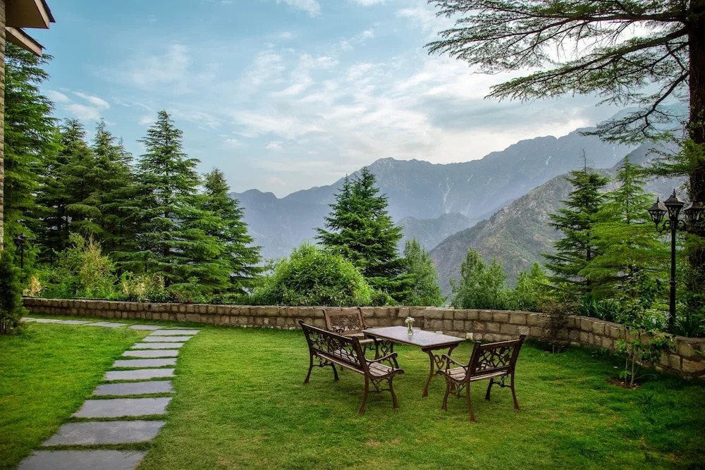 Hotel Eagles Nest