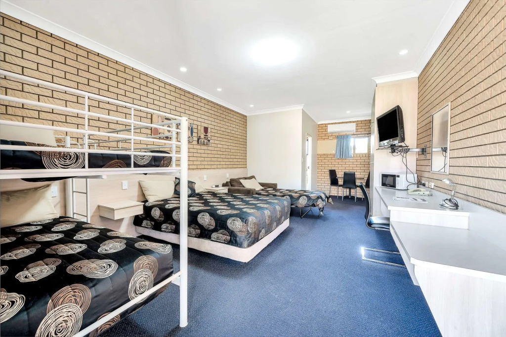 Warwick Settlers Inn