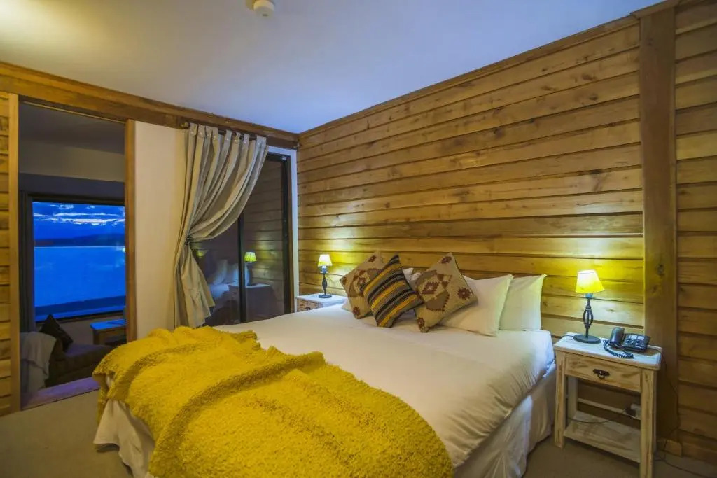 Weskar Patagonian Lodge