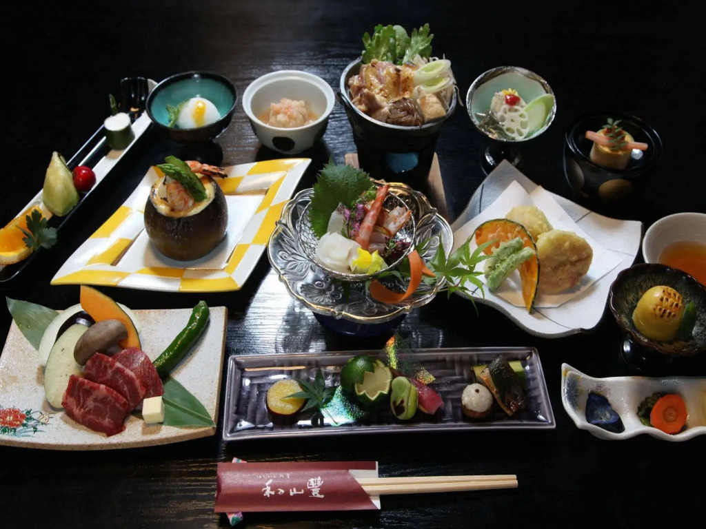 Yufuin Ryoan Wazanhou