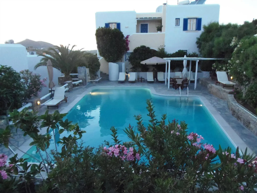 Hotel Manos