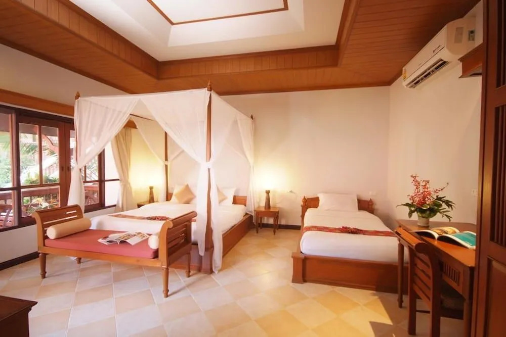 Bhundhari Chaweng Beach Resort Koh Samui - SHA Plus
