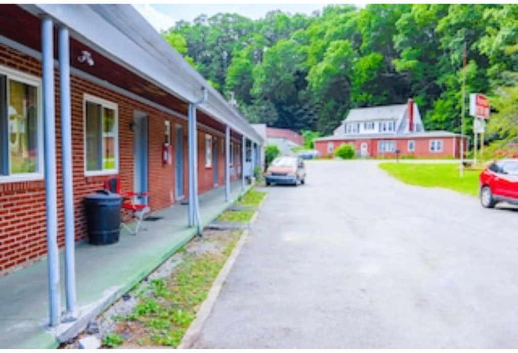 Travelers Inn by OYO Beaver, Hwy 19