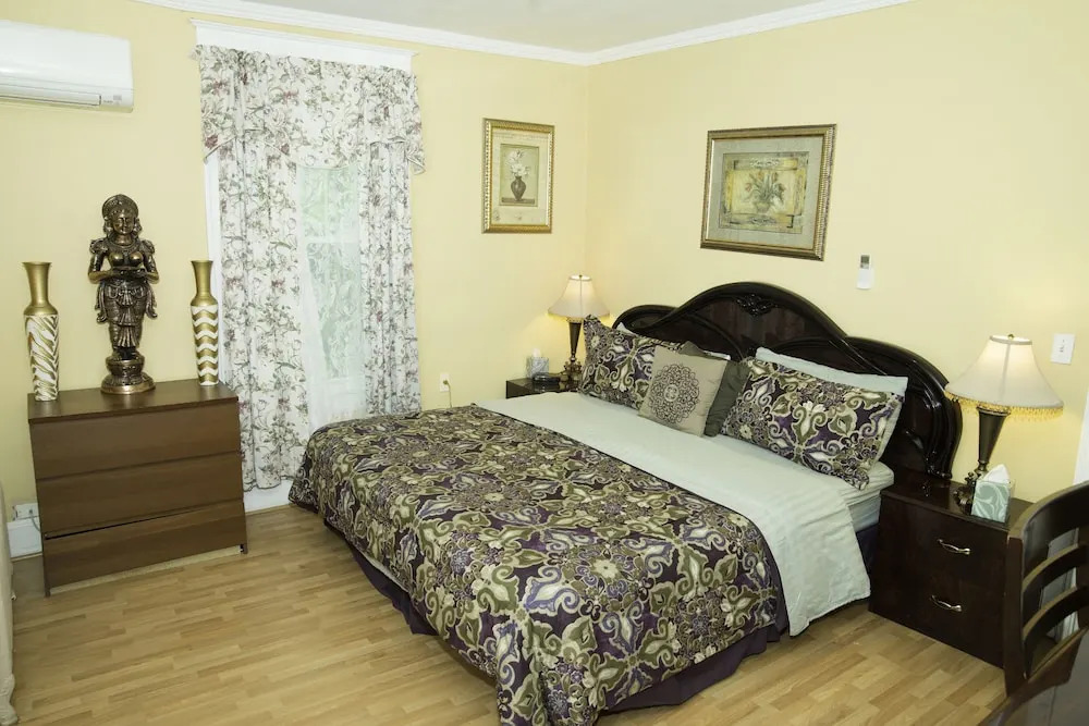 Eden Park Guest House