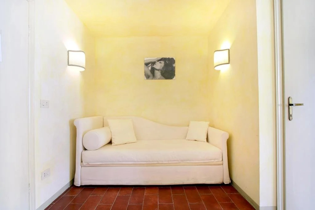 Michelangelo Guesthouse