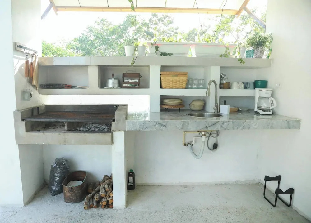 Elegant Chalet 2 Minutes From the Beach Ideal Families