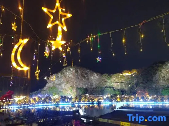 Seven Star Cave Biela Wuyang Homestay